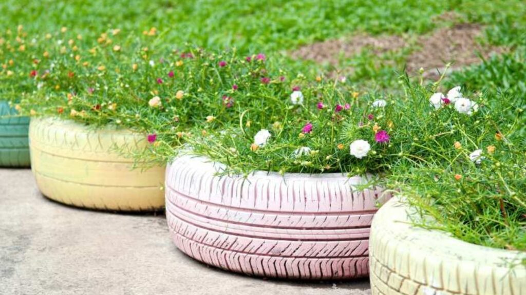 DIY Outdoor Vertical Garden Ideas Using Recycled Materials