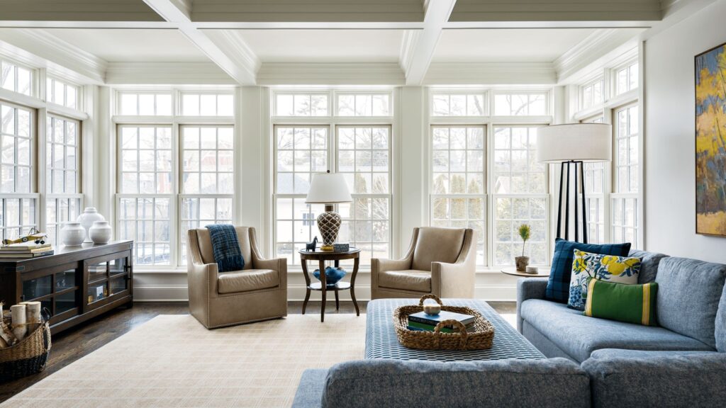 Home Interiors With Decorations Ideas.