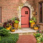 How to Decorate Your Porch with Potted Plants